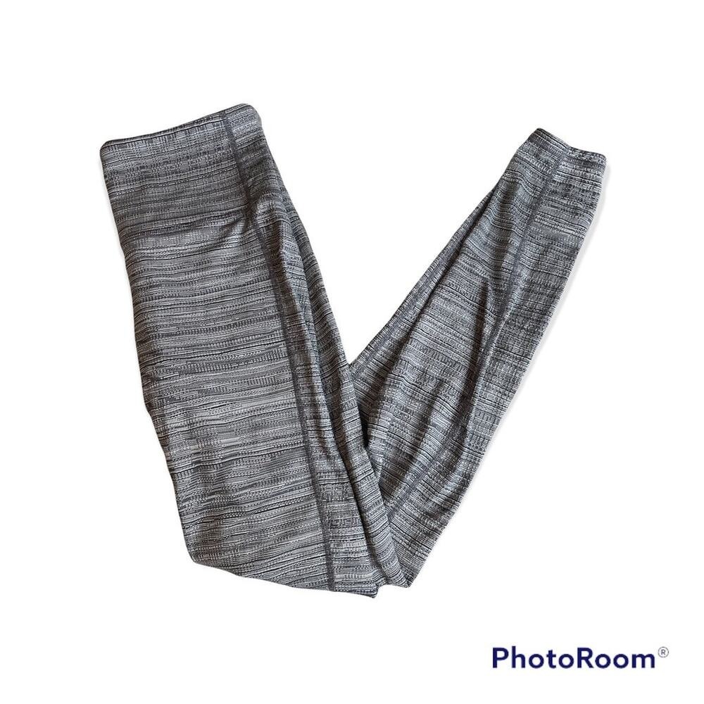 Athleta Women's XS Gray Textured Stripe Active Leggings Pants‎ Made in Vietnam
